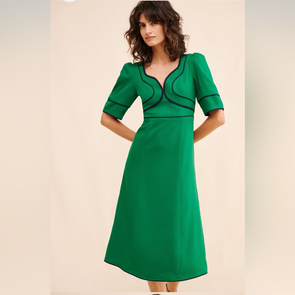 Adelyn Rae Sonia Contrast Piped Midi Dress